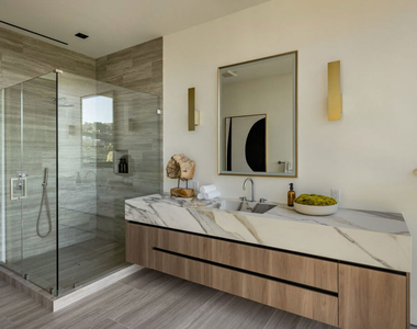8777 W Hollywood Boulevard - Photo Thumbnail 10