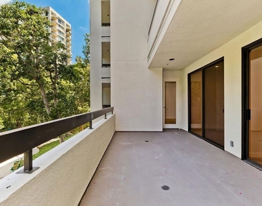 2142 Century Park Lane - Photo Thumbnail 26