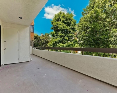 2142 Century Park Lane - Photo Thumbnail 25