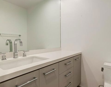 2142 Century Park Lane - Photo Thumbnail 19