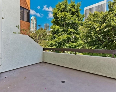 2142 Century Park Lane - Photo Thumbnail 27