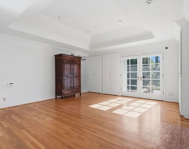 510 Toyopa Drive - Photo Thumbnail 14