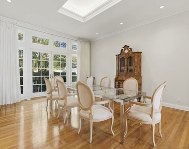 510 Toyopa Drive - Photo Thumbnail 6