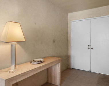 11 Ronda Drive - Photo Thumbnail 7