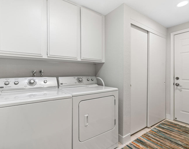 39 Maximo Way - Photo Thumbnail 47