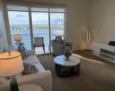 1551 N Flagler Drive - Photo Thumbnail 4