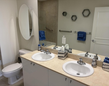 1551 N Flagler Drive - Photo Thumbnail 7