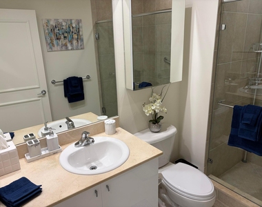 1551 N Flagler Drive - Photo Thumbnail 13