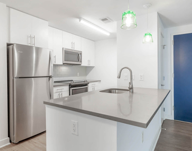 455 I St Nw - Photo Thumbnail 5