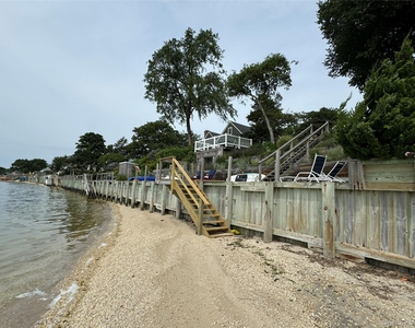 1429 Peconic Bay Boulevard - Photo Thumbnail 23
