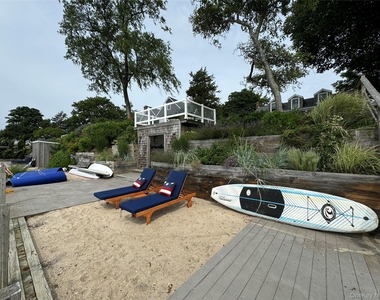 1429 Peconic Bay Boulevard - Photo Thumbnail 2