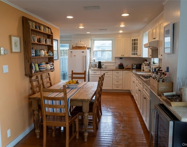1429 Peconic Bay Boulevard - Photo Thumbnail 6