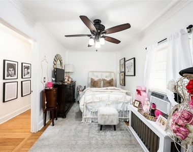 239 Main Street - Photo Thumbnail 5