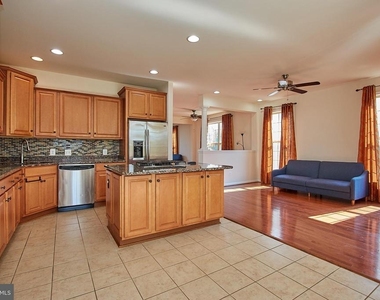 42649 Macauley Place - Photo Thumbnail 6