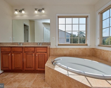 42649 Macauley Place - Photo Thumbnail 18