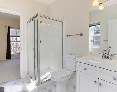 11314 Westbrook Mill Lane - Photo Thumbnail 12
