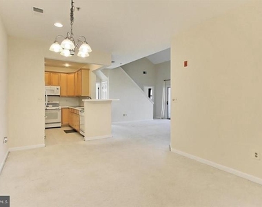11314 Westbrook Mill Lane - Photo Thumbnail 3