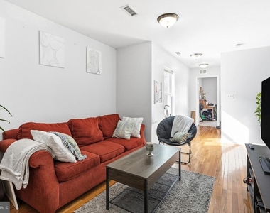2024 N Carlisle Street - Photo Thumbnail 4