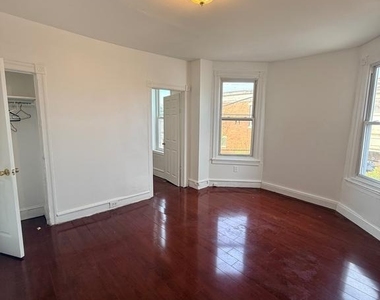 5717 Kingsessing Avenue - Photo Thumbnail 1