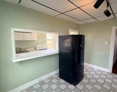 5717 Kingsessing Avenue - Photo Thumbnail 6
