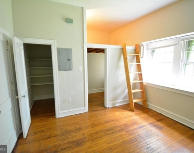 251 W Rittenhouse Street - Photo Thumbnail 3