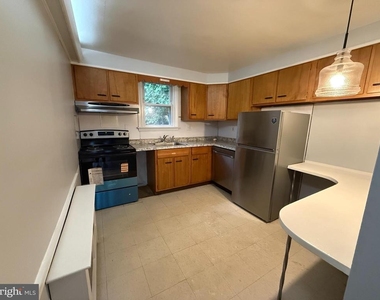 417 E Fornance Street - Photo Thumbnail 8