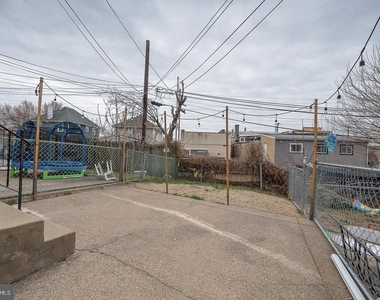 130 Ivy Court - Photo Thumbnail 49