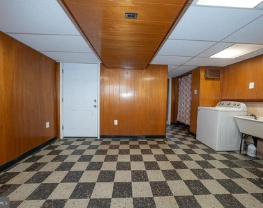 130 Ivy Court - Photo Thumbnail 9