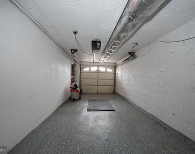 130 Ivy Court - Photo Thumbnail 11