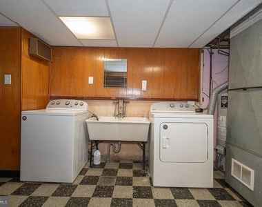 130 Ivy Court - Photo Thumbnail 5