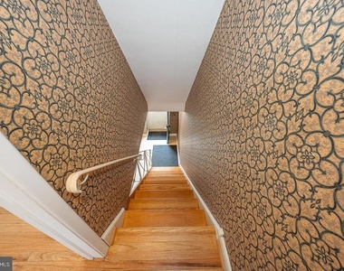 130 Ivy Court - Photo Thumbnail 13