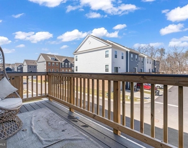 8805 Mimosa Avenue - Photo Thumbnail 24