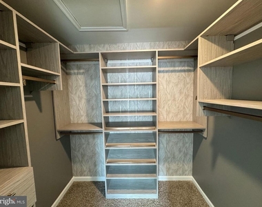 8805 Mimosa Avenue - Photo Thumbnail 20