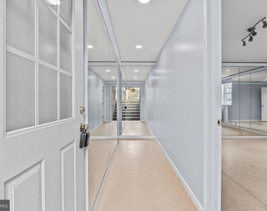 5937 Avon Drive - Photo Thumbnail 4