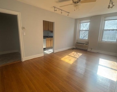 2801 Adams Mill Road Nw - Photo Thumbnail 2