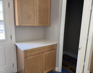 1203 Fern Street - Photo Thumbnail 5