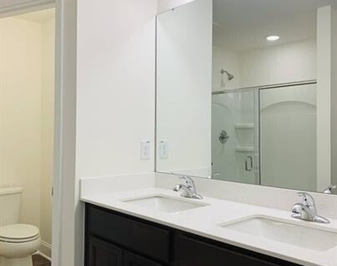 4319 Bethel Park Drive - Photo Thumbnail 12