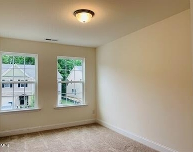 4319 Bethel Park Drive - Photo Thumbnail 7