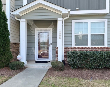 1306 Farm Pond Trail - Photo Thumbnail 1