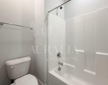 1306 Farm Pond Trail - Photo Thumbnail 22