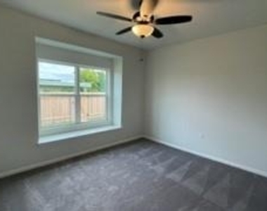 9616 Whispher Willow Blvd - Photo Thumbnail 3