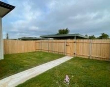 9616 Whispher Willow Blvd - Photo Thumbnail 2