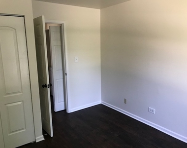 1751 Ranchview Drive - Photo Thumbnail 7