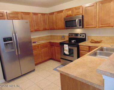 9626 Belda Way - Photo Thumbnail 10