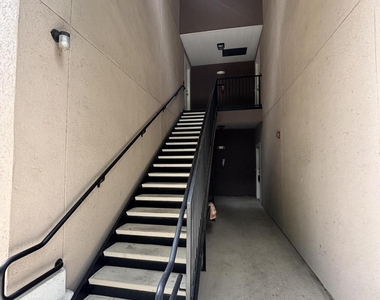 9626 Belda Way - Photo Thumbnail 12