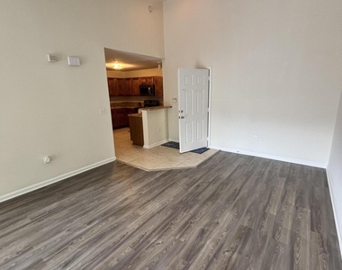 9626 Belda Way - Photo Thumbnail 17