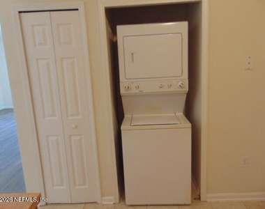 9626 Belda Way - Photo Thumbnail 12