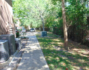 9626 Belda Way - Photo Thumbnail 23