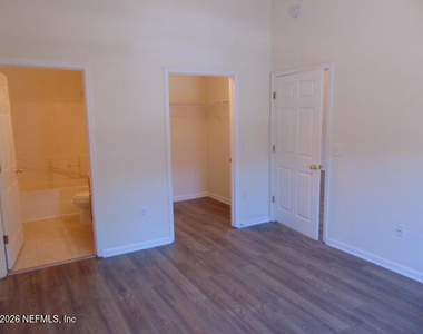 9626 Belda Way - Photo Thumbnail 4
