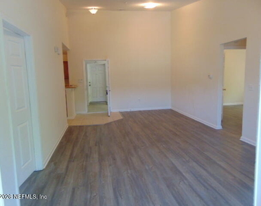 9626 Belda Way - Photo Thumbnail 5